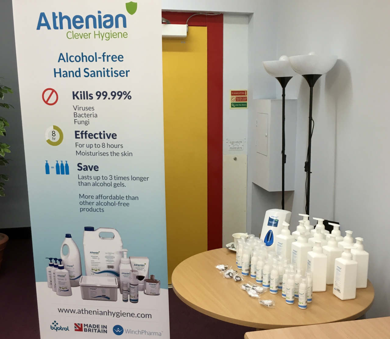 WinchPharma-exhibiting-at-NHS-trust-hospital-1280x1112.png